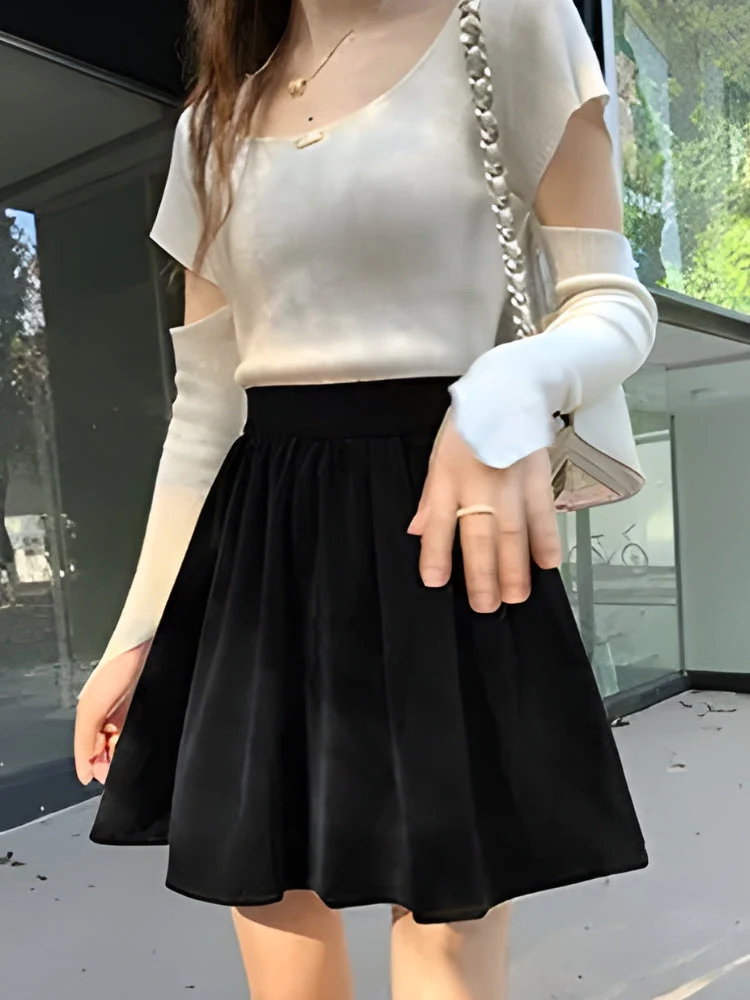 Dark Academia Velvet Mini Skirt - Image 6