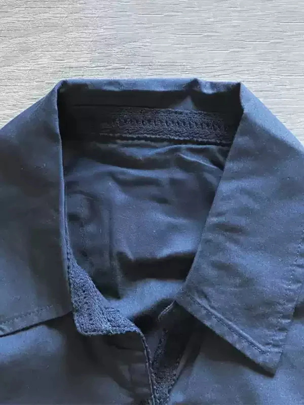 Dark blue V-neck short-sleeved shirt - Image 5