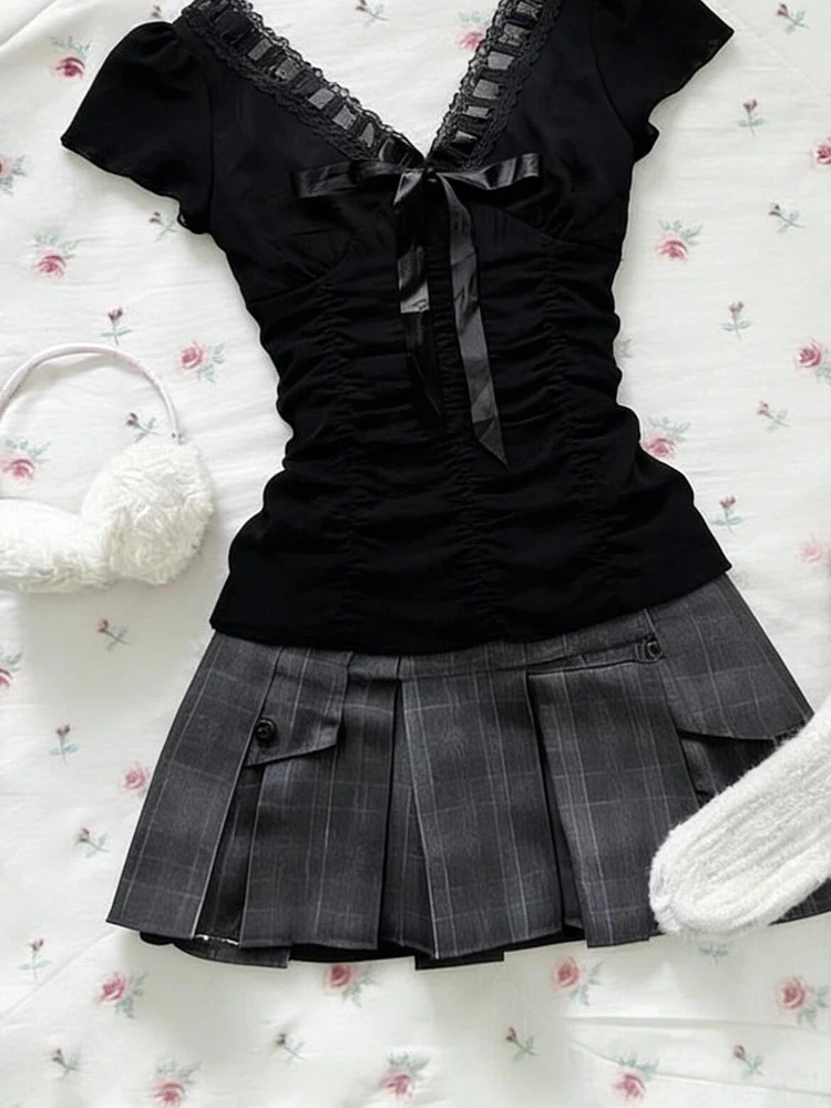 dark coquette bow lace shirt - Image 3
