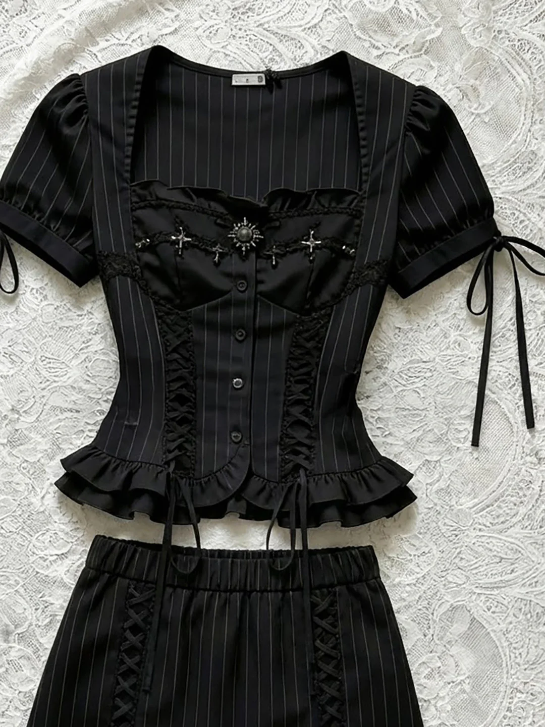 dark coquette bow suit - Image 2