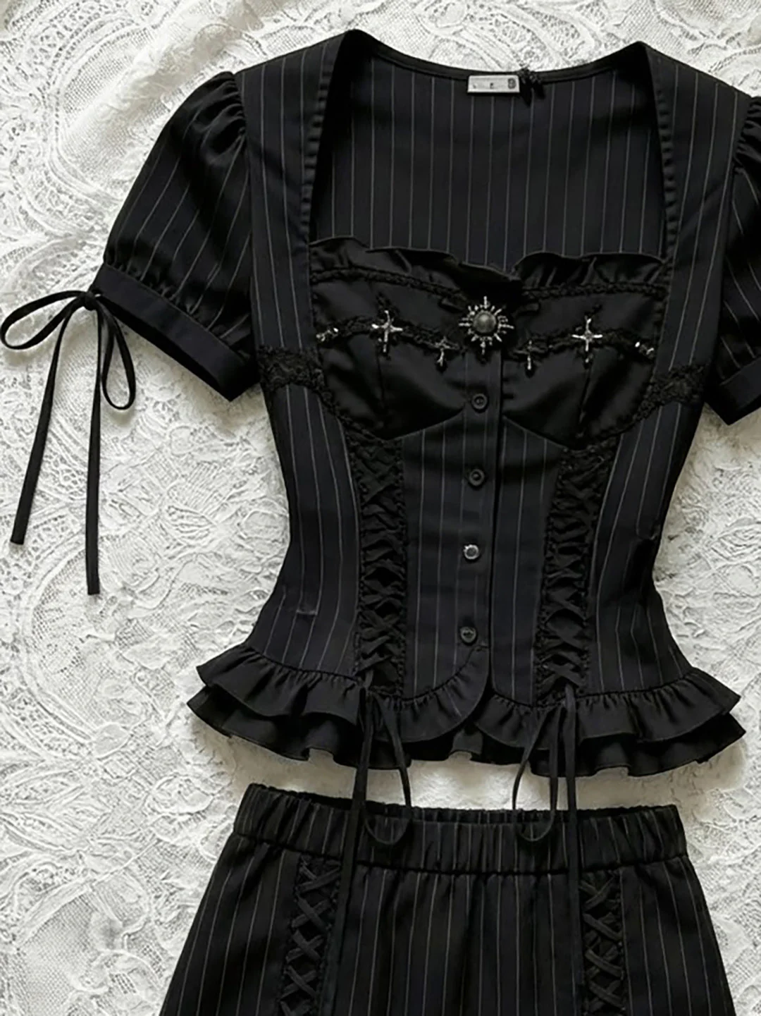 dark coquette bow suit - Image 3