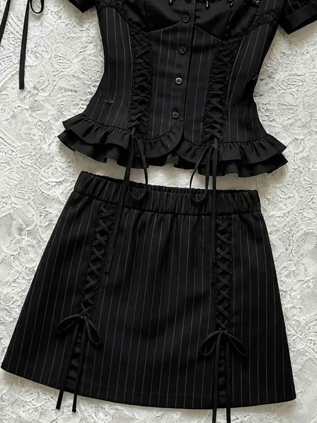 dark coquette bow suit - Image 5