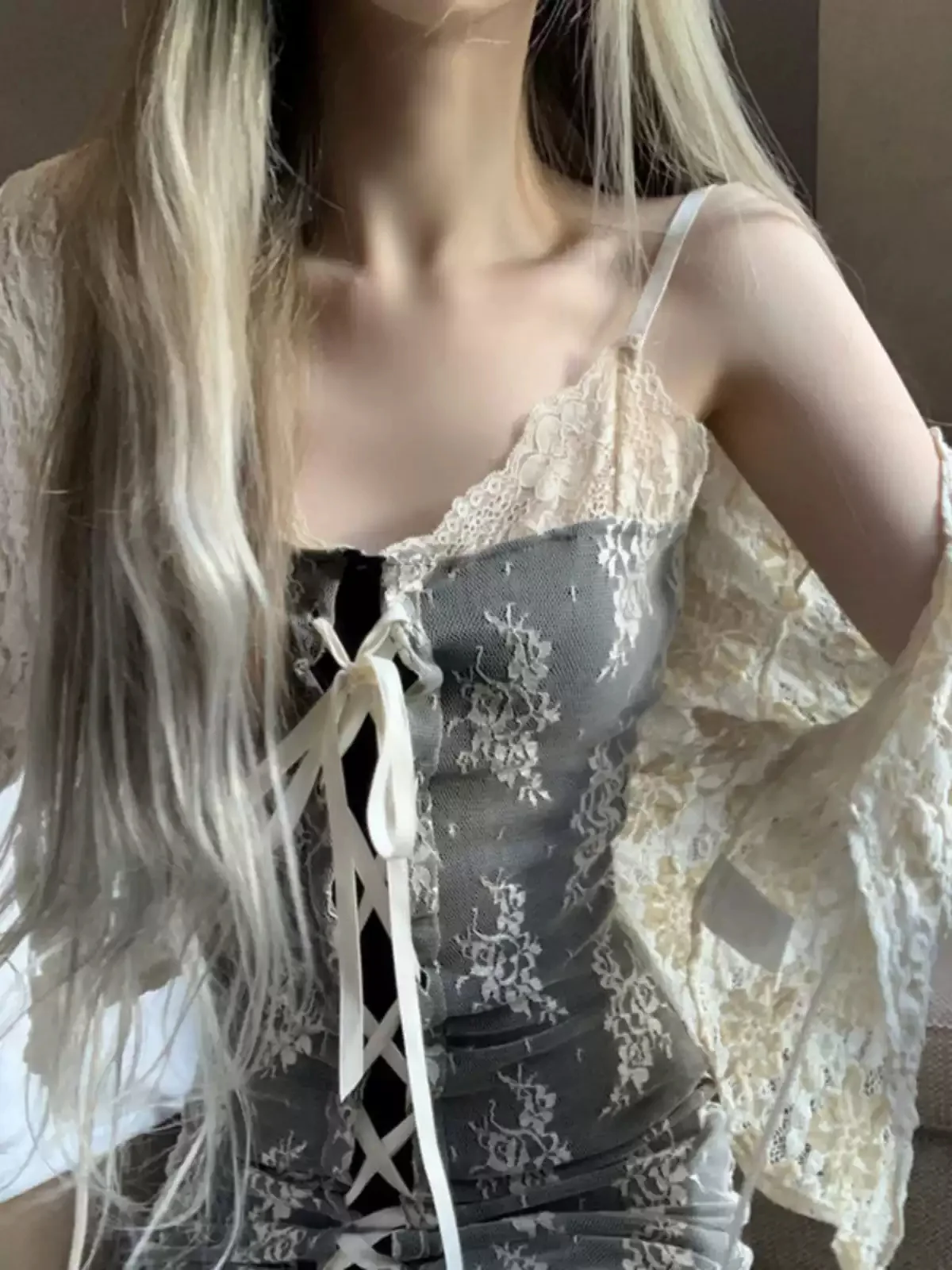 Dark Coquette Hip-hugging Lace Dress - Image 4