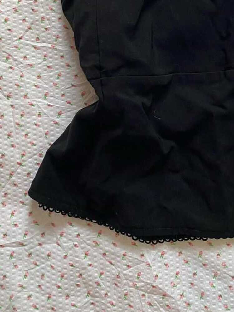 Dark Coquette Lace Tank Top - Image 5
