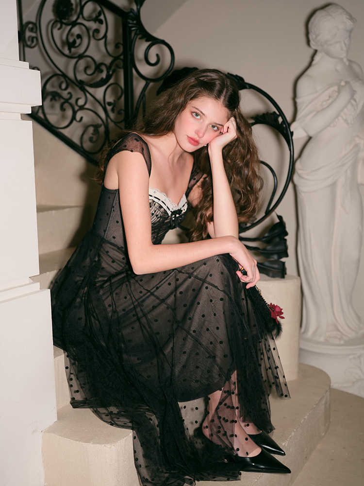 Dark Coquette Retro Lace Maxi Dress - Image 4