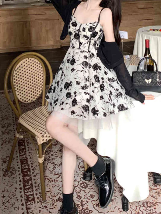 Dark Coquette Rose Floral Suspender Dress - Image 6