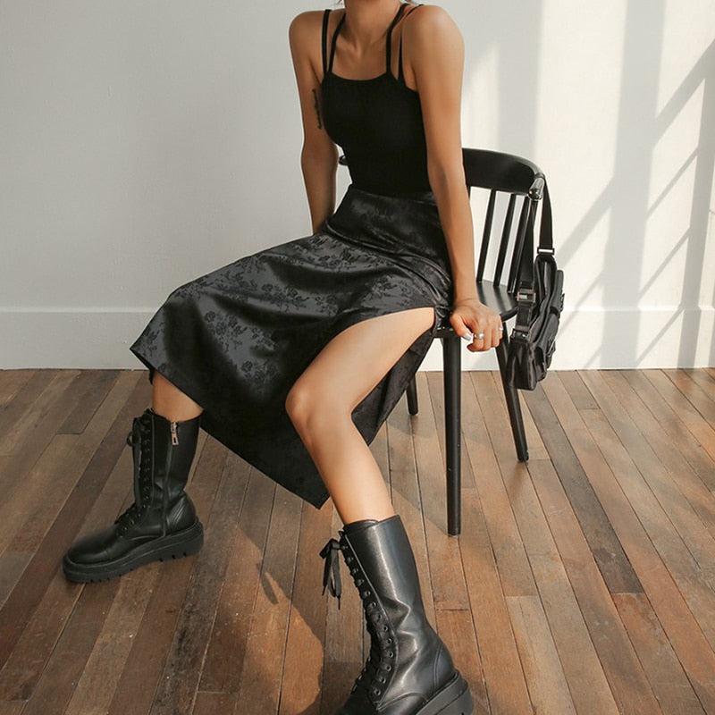 Dark Floral Side Slit Midi Skirt - Image 2