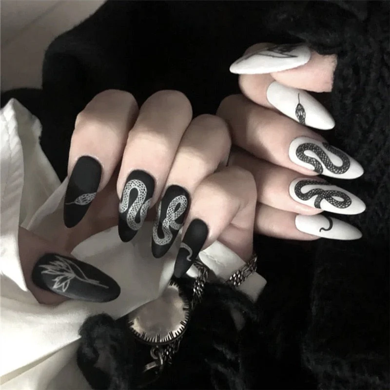 Dark Gothic Press On Nails - Image 14