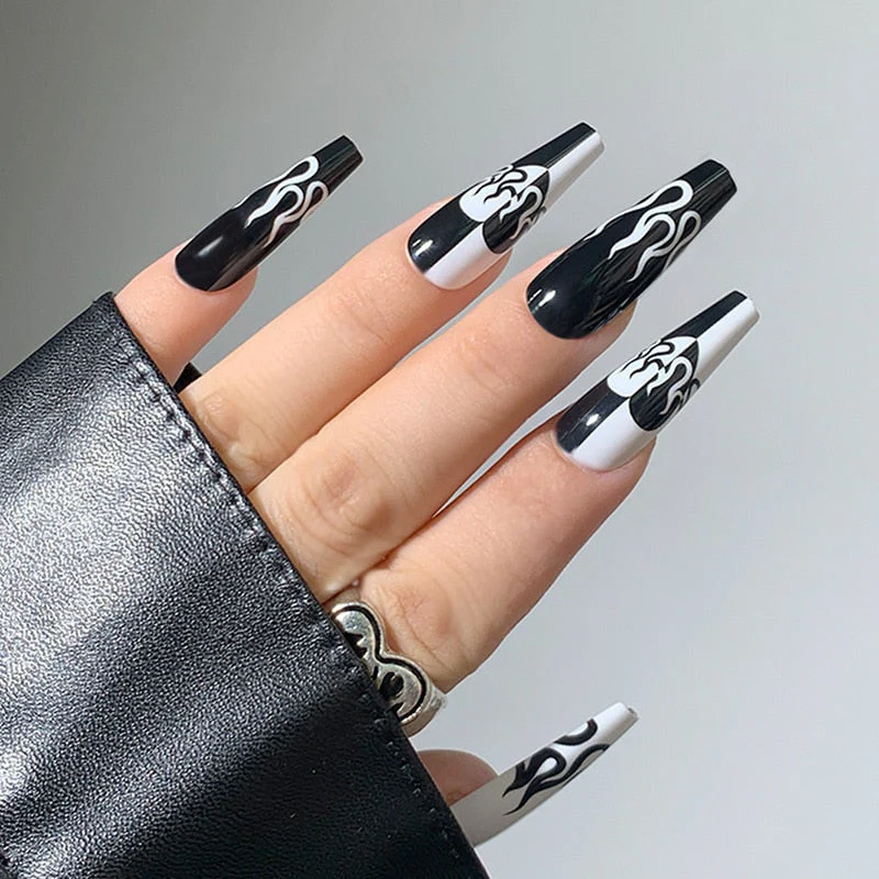 Dark Gothic Press On Nails - Image 5
