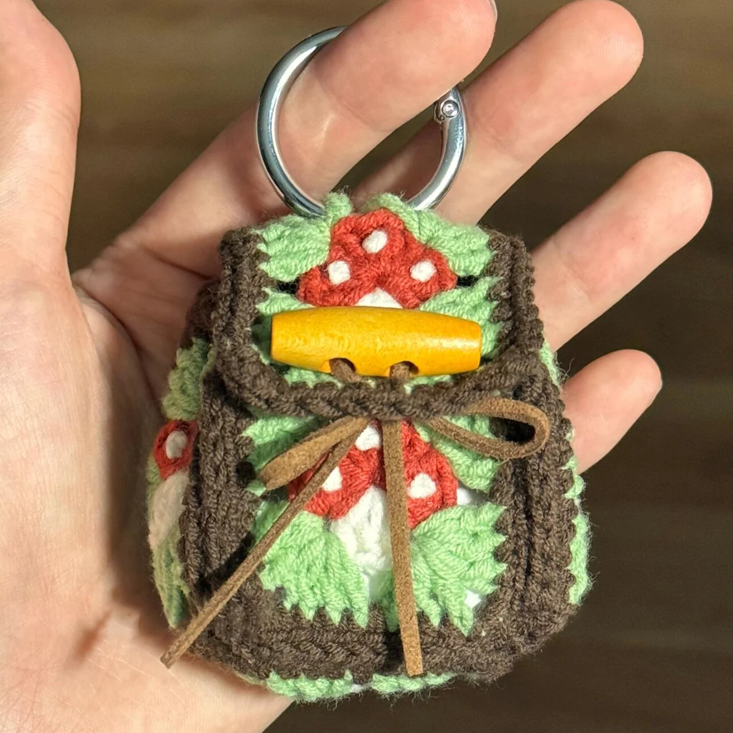 diy crochet Forest mushroom earphone bag kit - Image 4