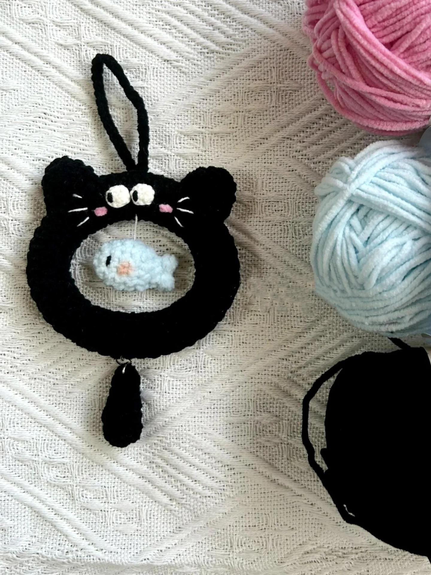 diy wool little black cat pendant - Image 3
