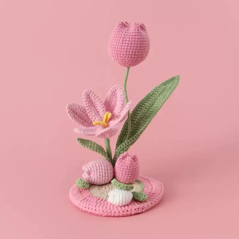 diy wool Tulip mobile phone holder - Image 2