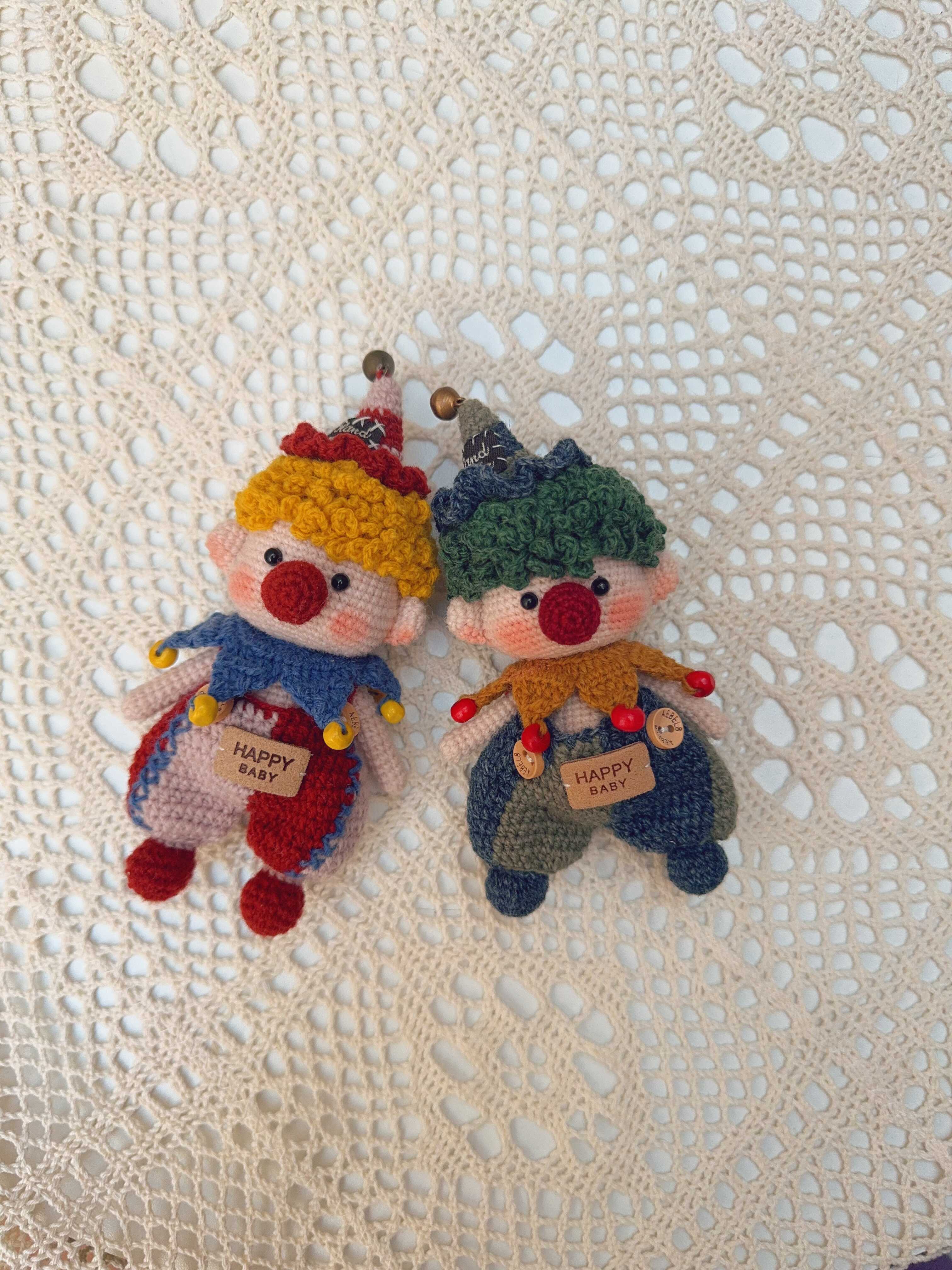 diy woolen Retro clown doll - Image 3