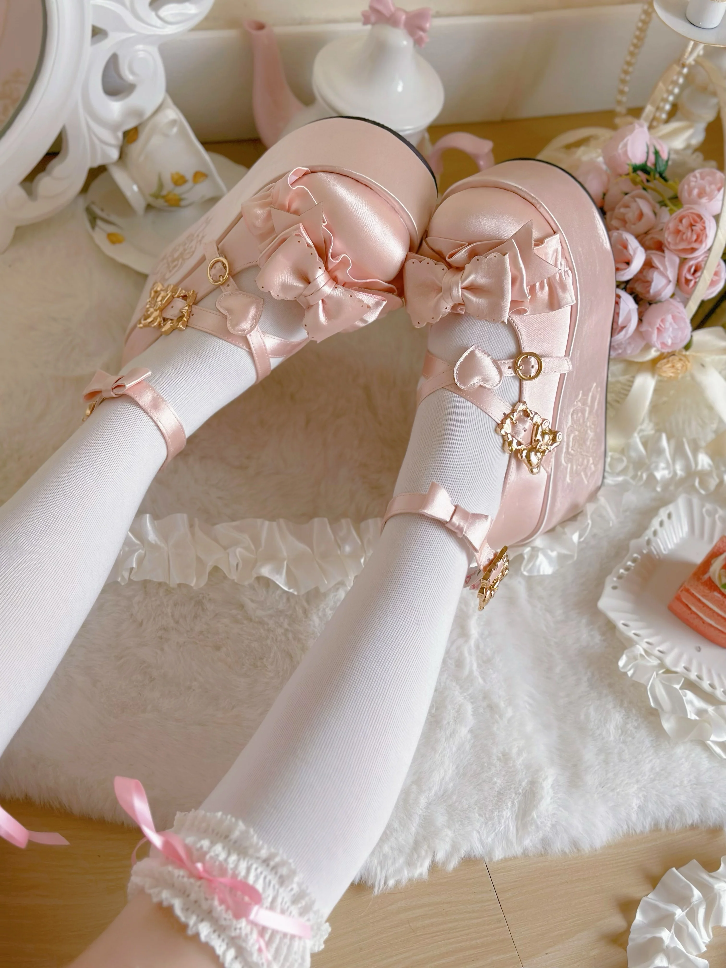 Doll-like Satin Platform Lolita Shoes