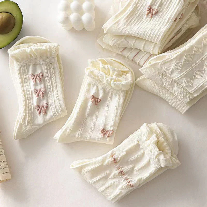 Dollette Floral Lace Socks - Image 10