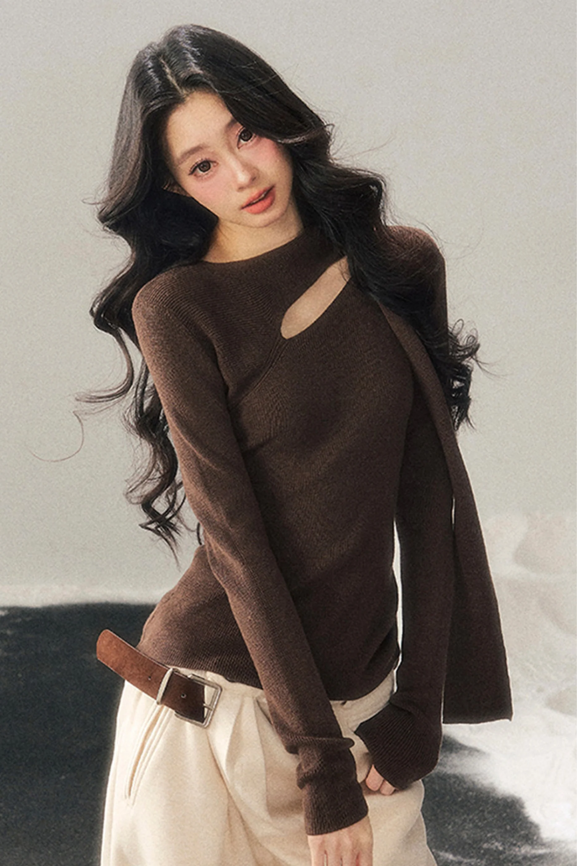 Warm Base Cut Design Top - Image 2