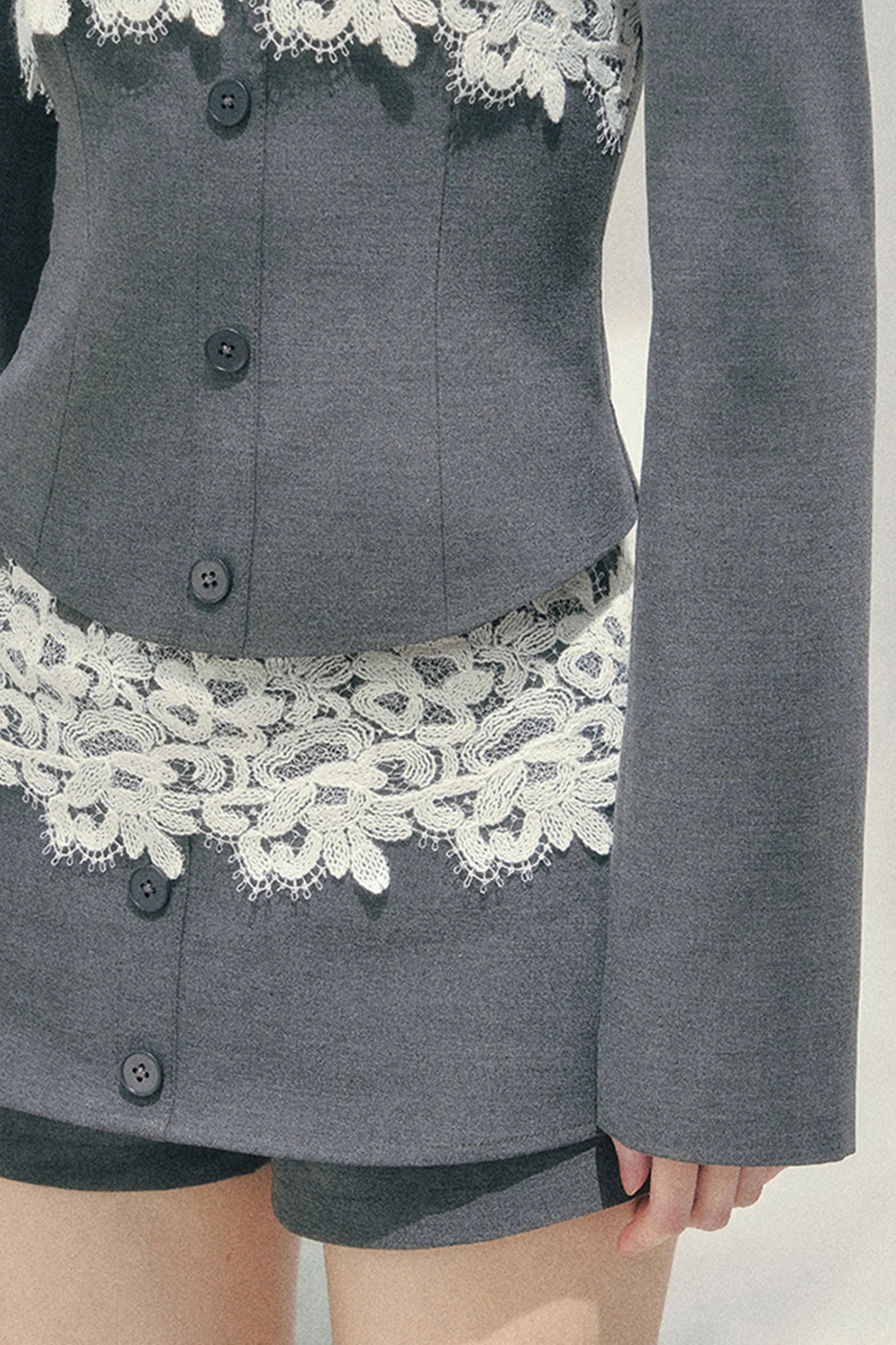 Elegant Lace Camisole Top + Shawl + Culottes - Image 3