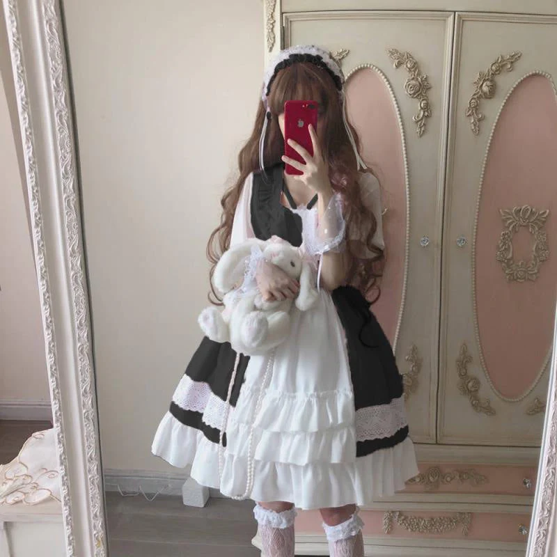 Elegant Victorian Maid Dress - Image 4