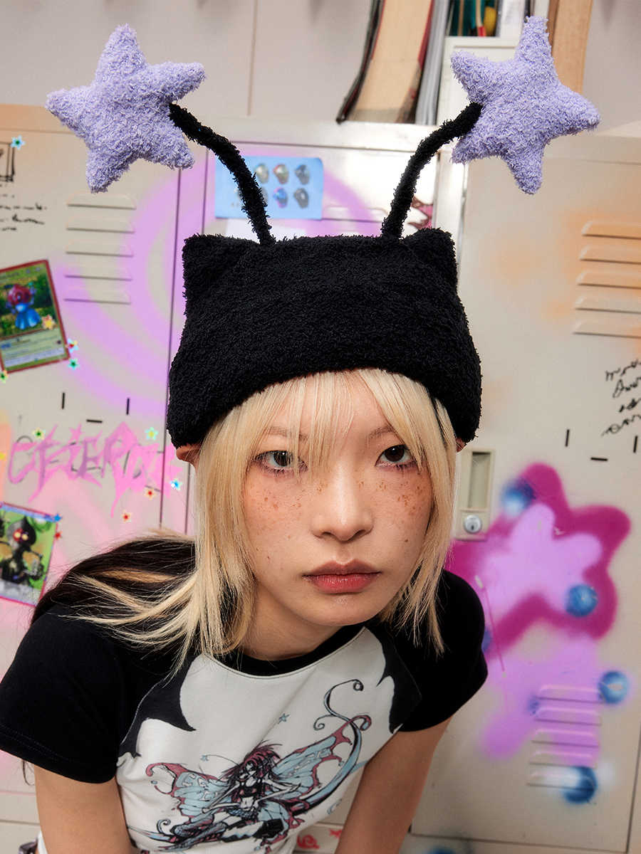 Elf Tentacles Y2K Star Knitted Hat - Image 4