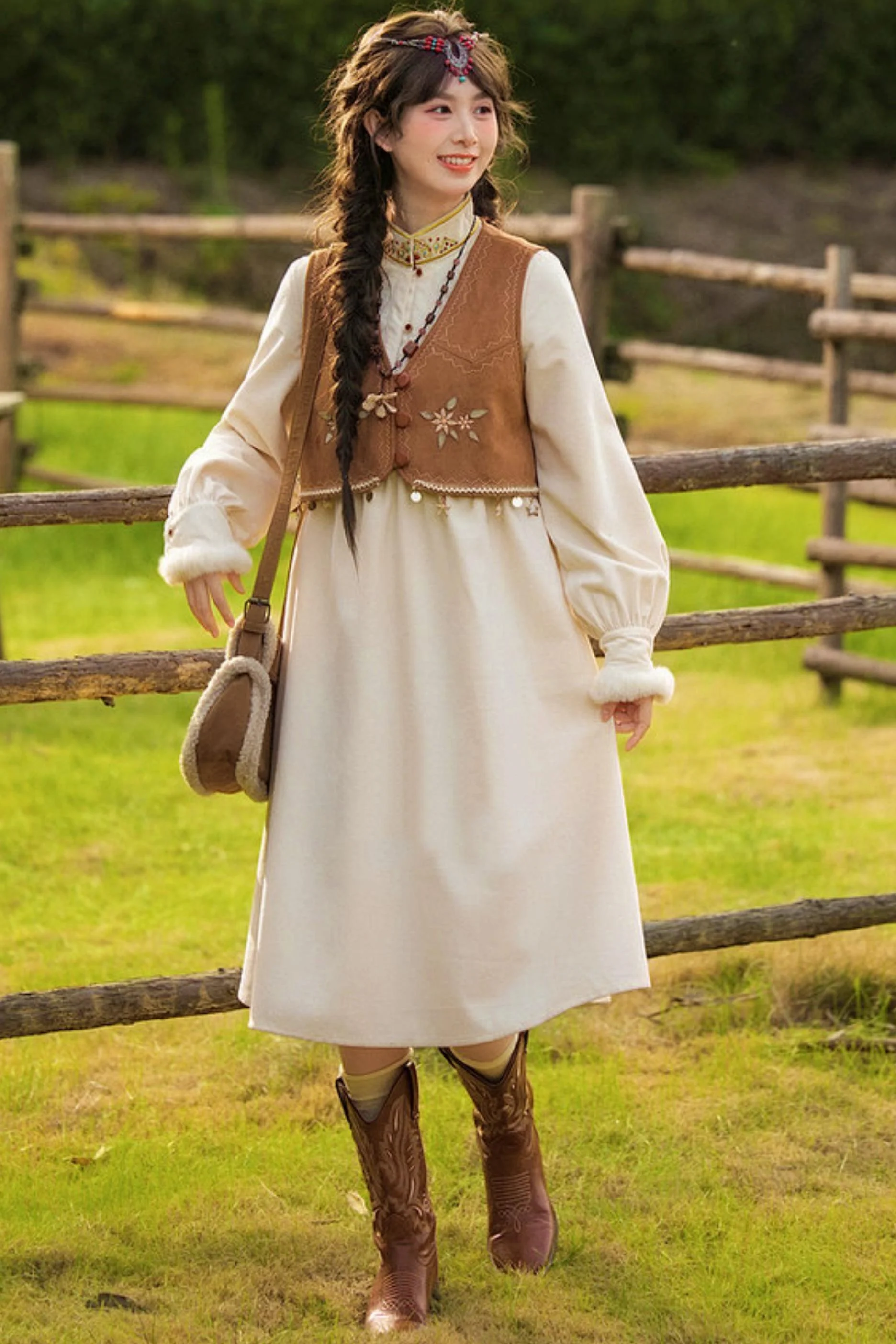 Embroidered Mori Long Dress - Image 10