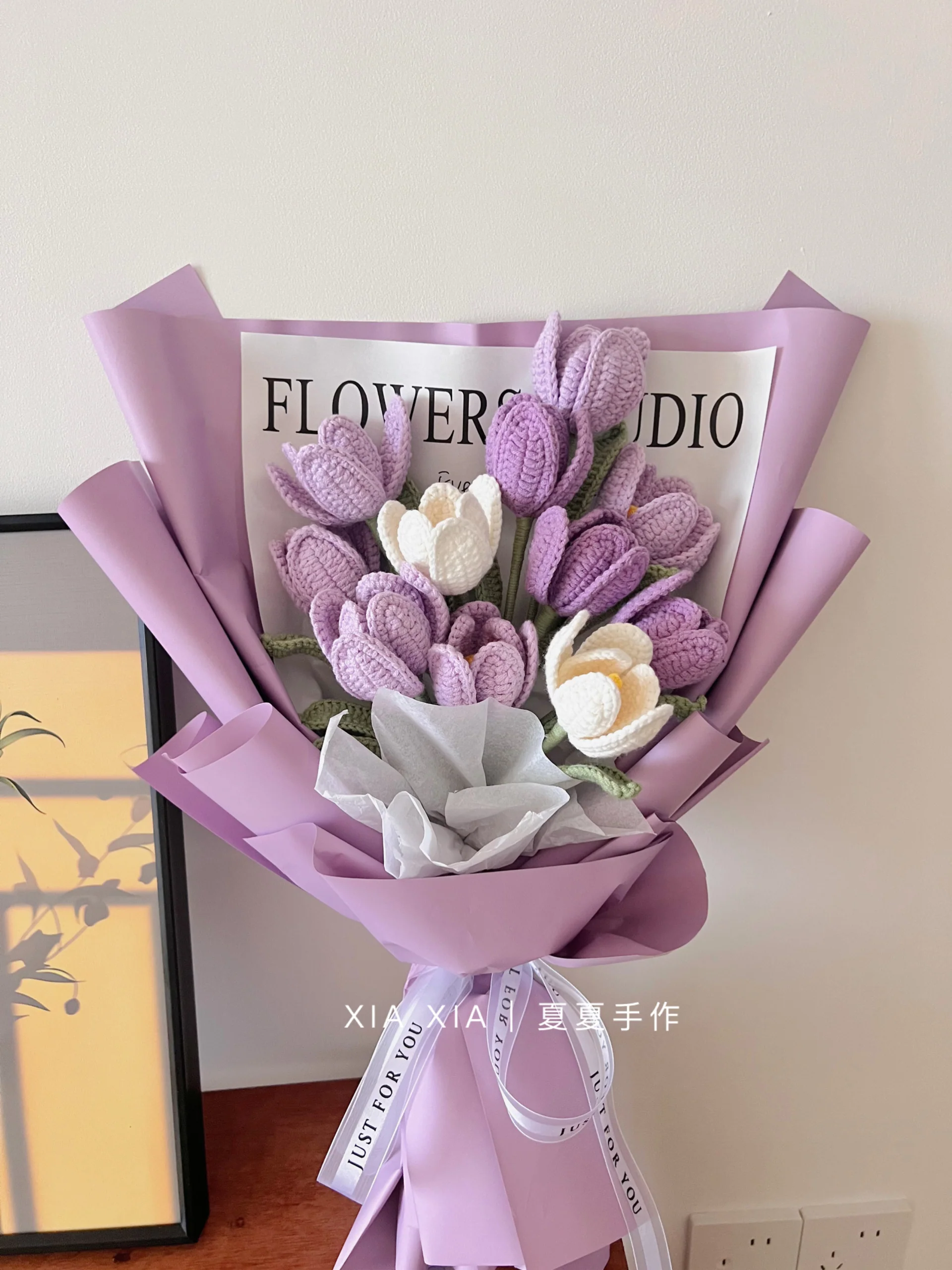Finished hand-knitted wool tulip bouquet