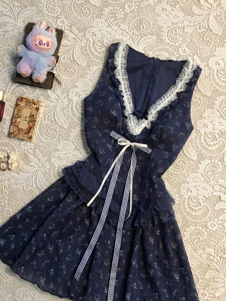floral v-neck navy lace dress - Image 5