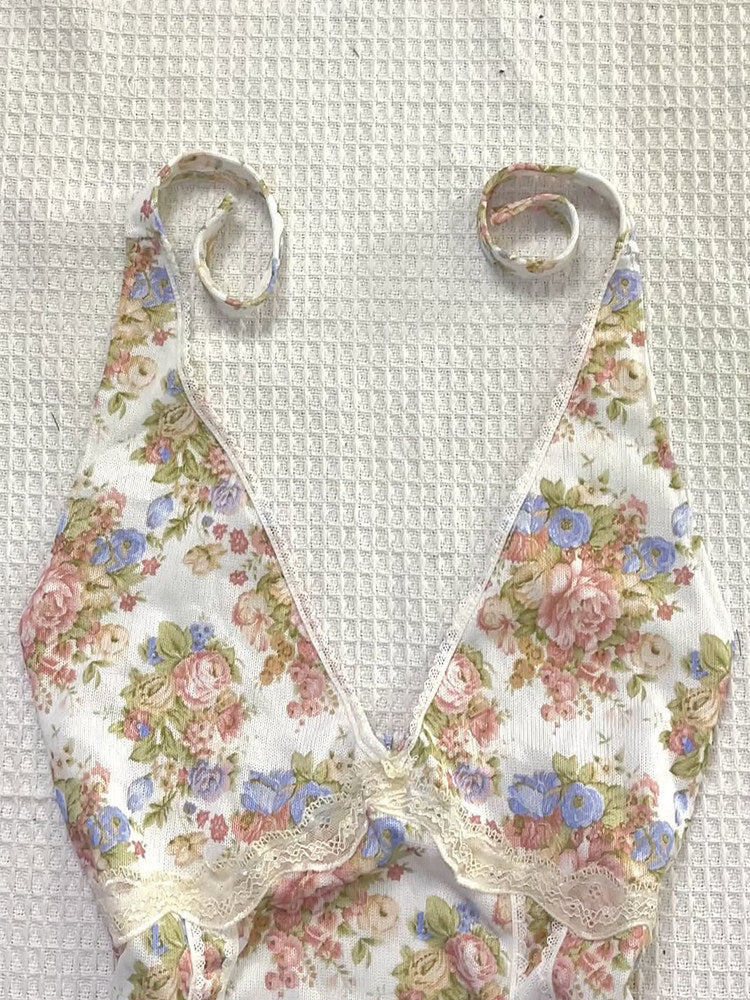 floral v-neck tank top - Image 3