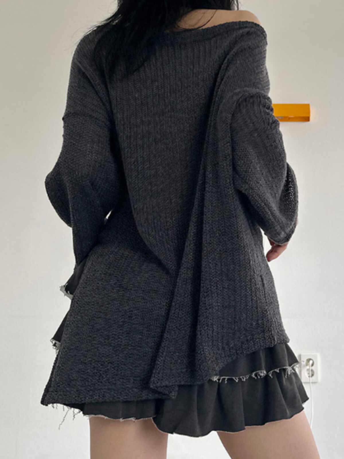 Flower Off-shoulder Long-sleeved Top - Image 4