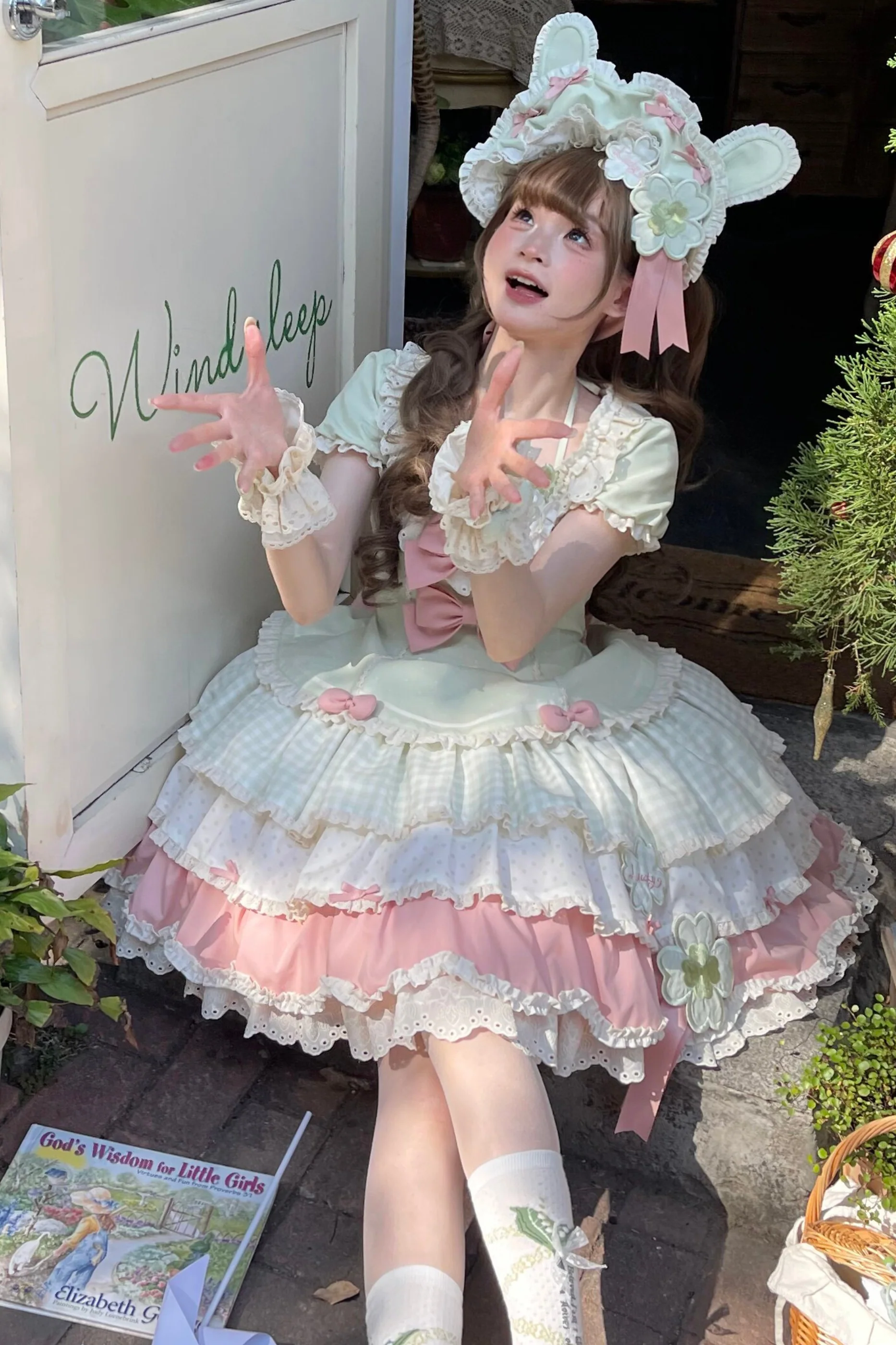 Four-Leaf Clover Lolita Dress + Sleeves + Bonnet - Image 14