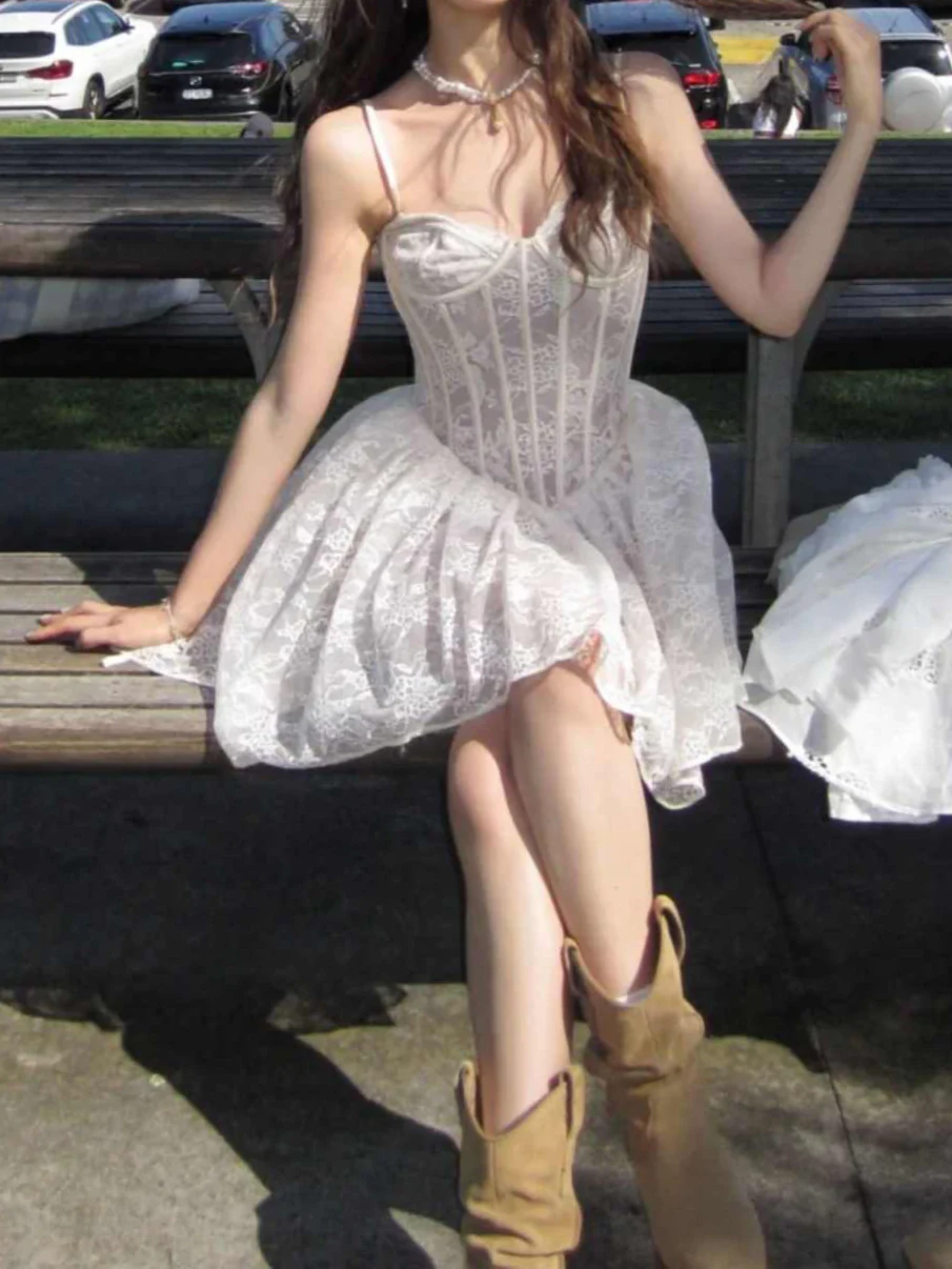 French Ballet Lace Dress - Image 2