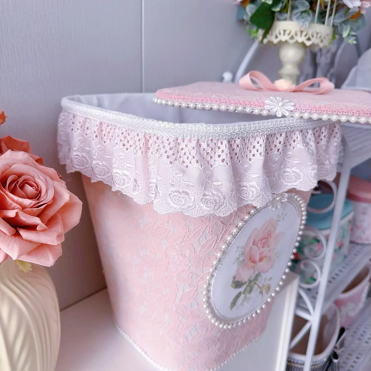 French Lace Trash - Image 4
