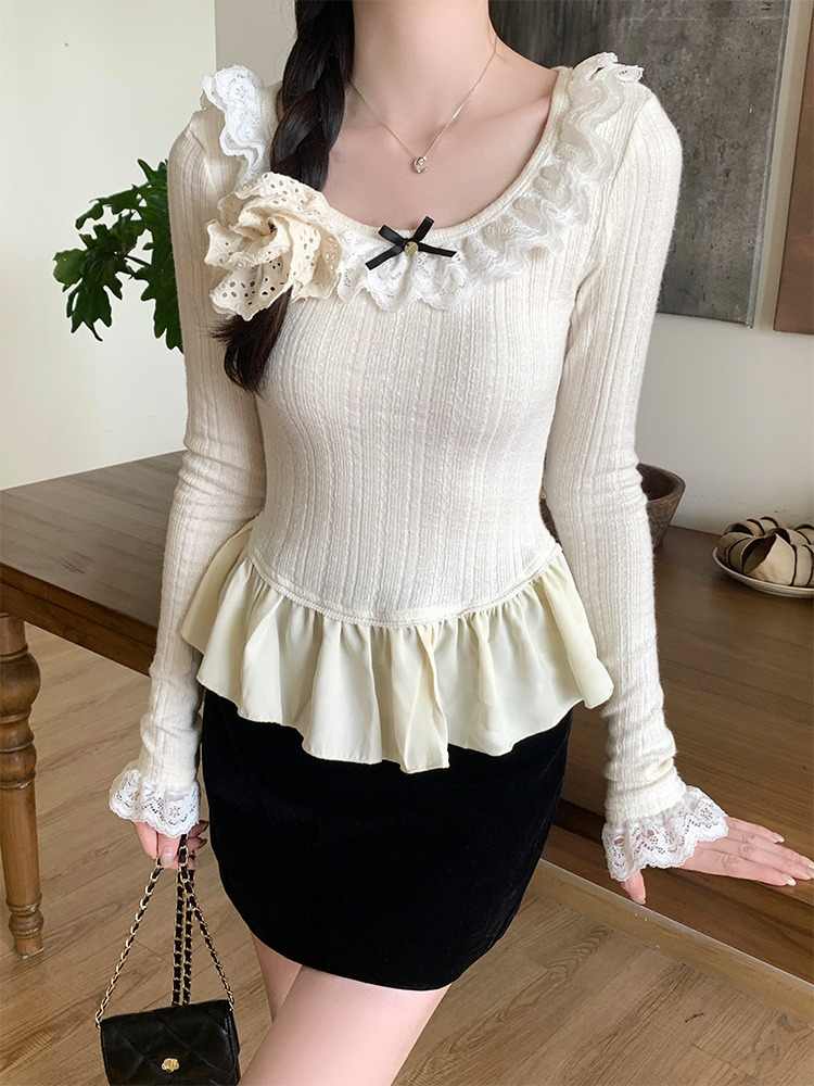 French Lace Dark Coquette Long-sleeved Top - Image 3