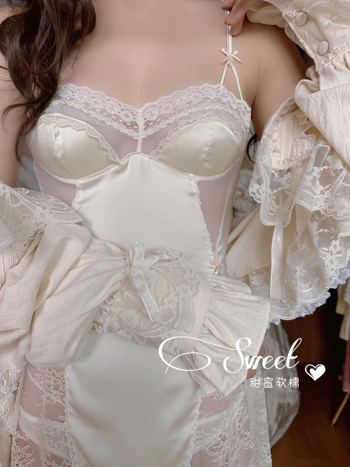 French Lace Suspender Nightgown - Image 5