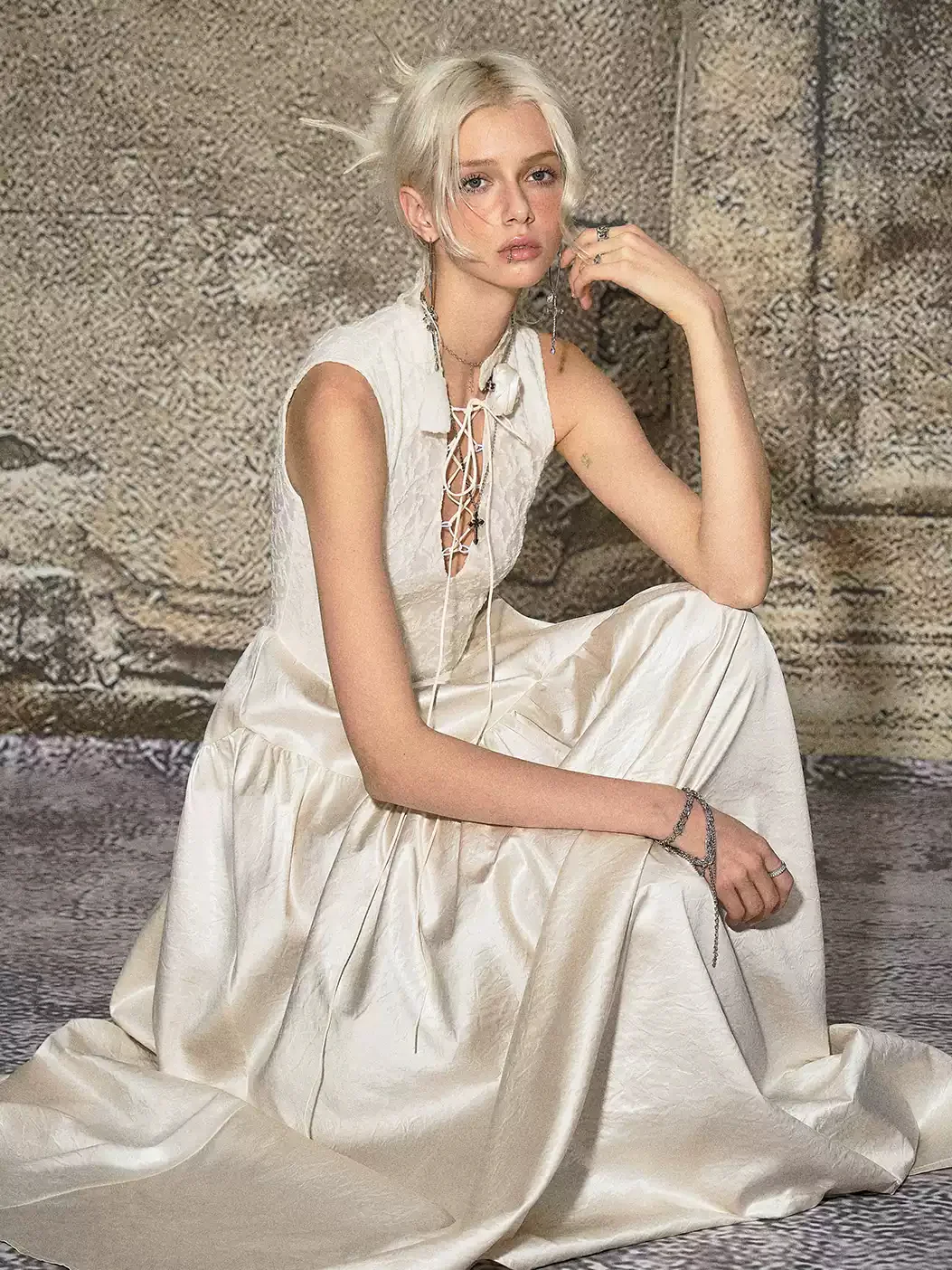 French Lace-up Sleeveless Waist Dress - Image 2