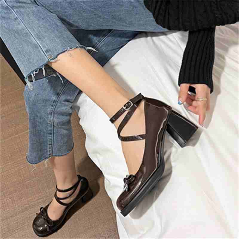 French Retro Mary Jane Shoes - Image 5