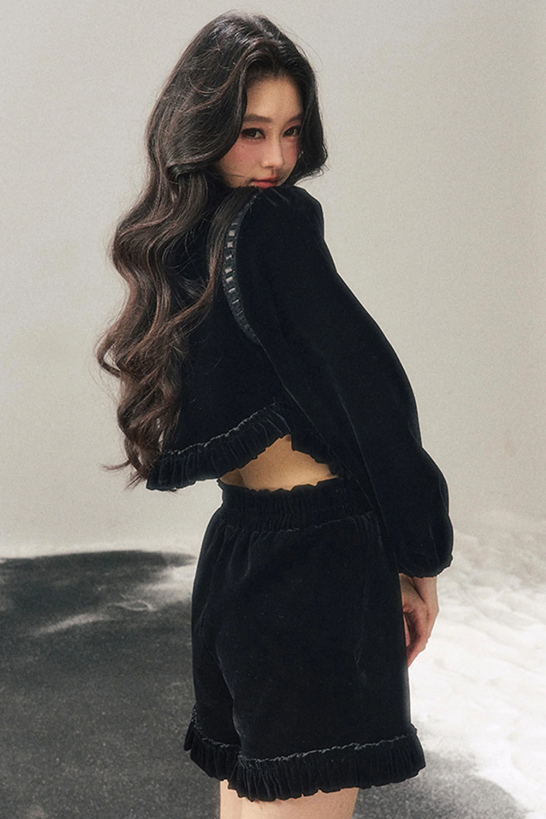 French Velvet Jacket + Shorts - Image 7