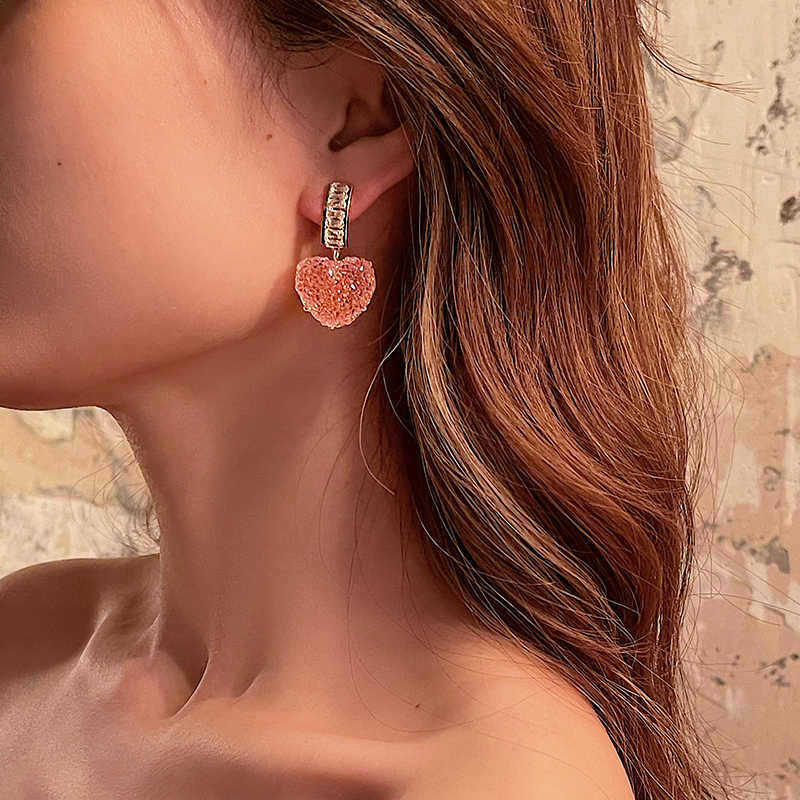 Full of Love Heart Earrings - Image 3