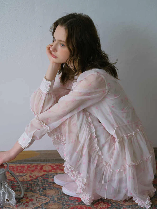 Fungus-edged Chiffon Lace Dress - Image 4