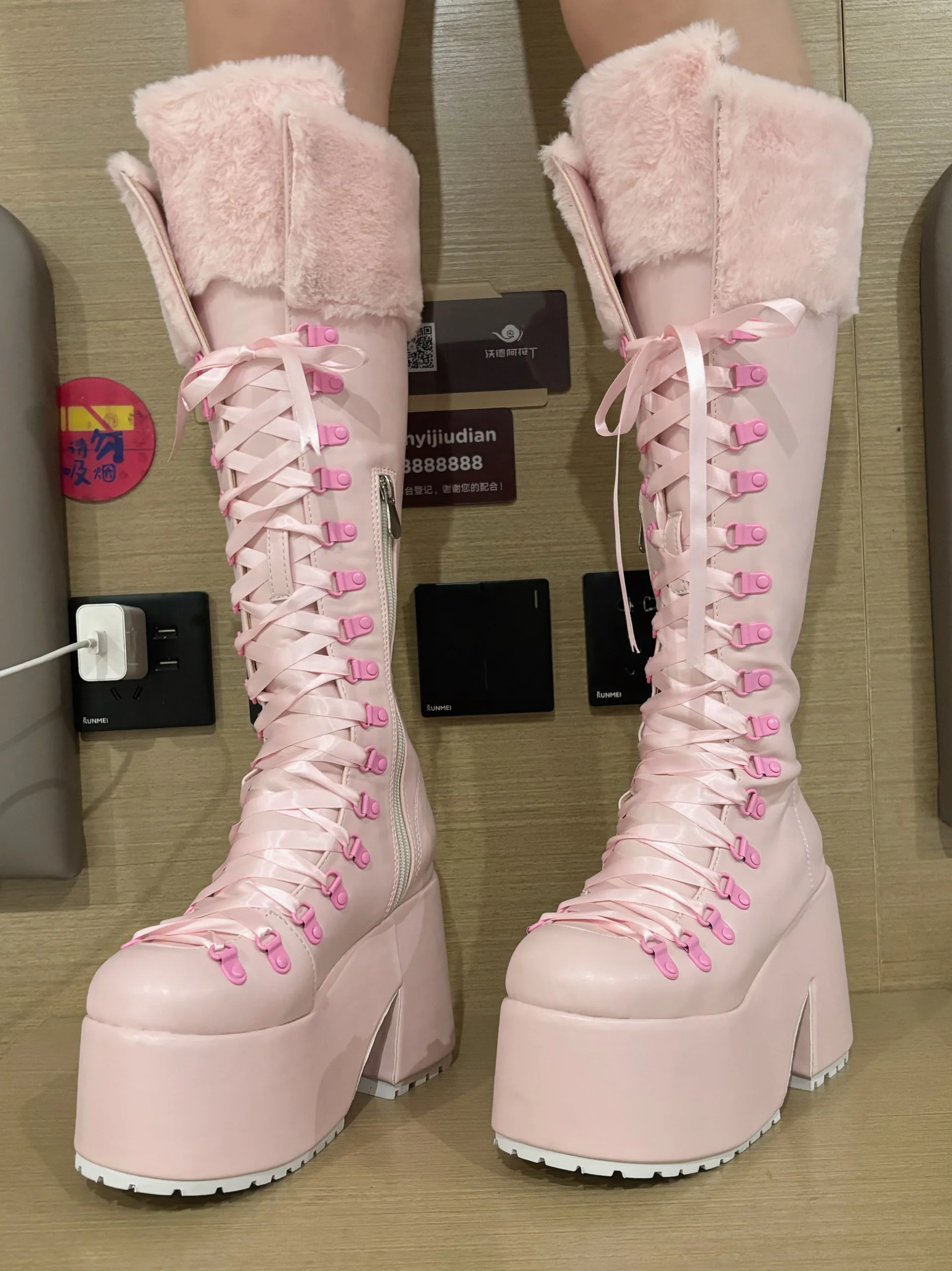 fur trim winter coquette boots - Image 4