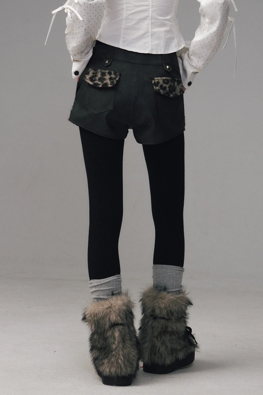 Garden Gray Fleece Tights - Image 6