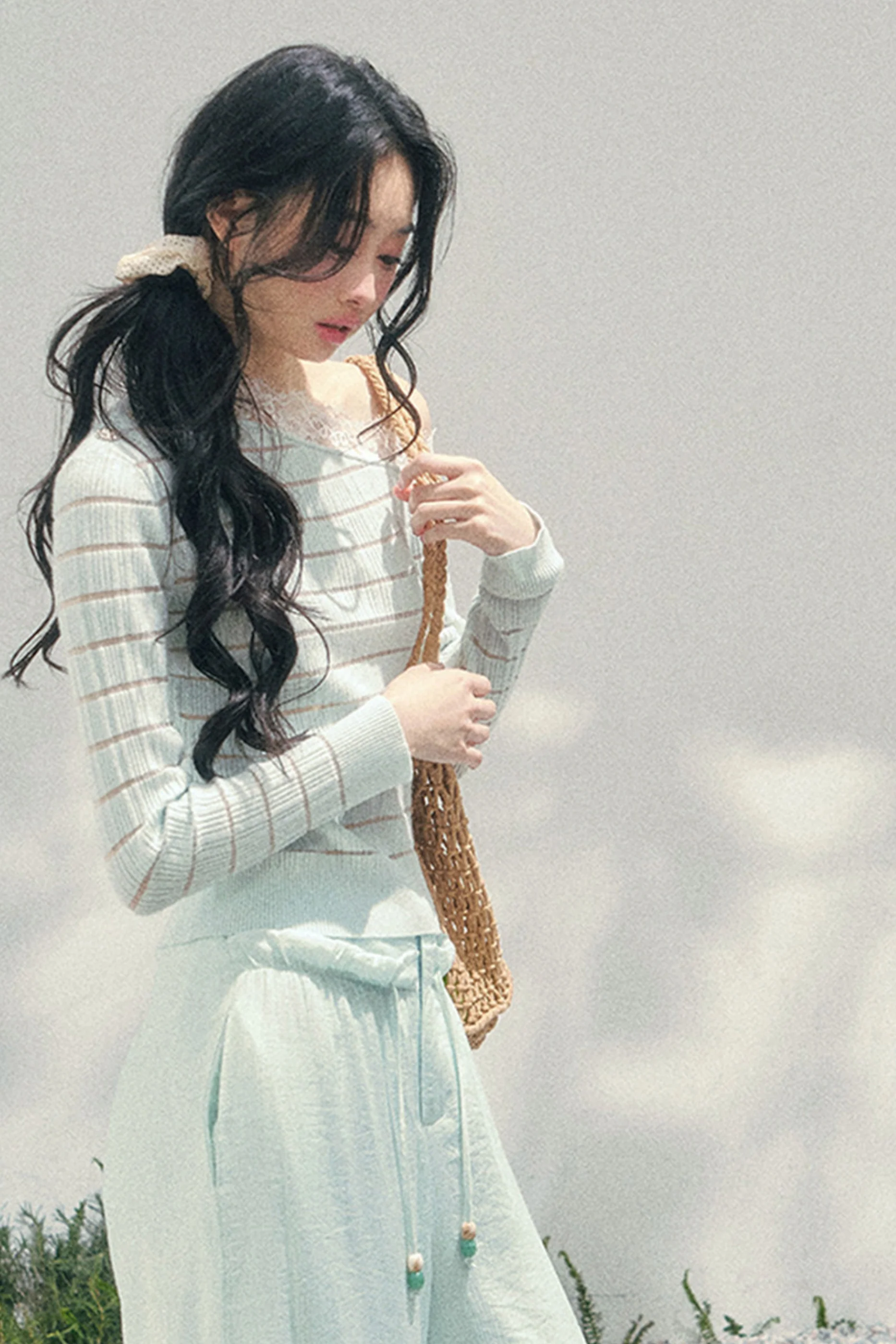 One-Shoulder Glance Lace Border Top - Image 6