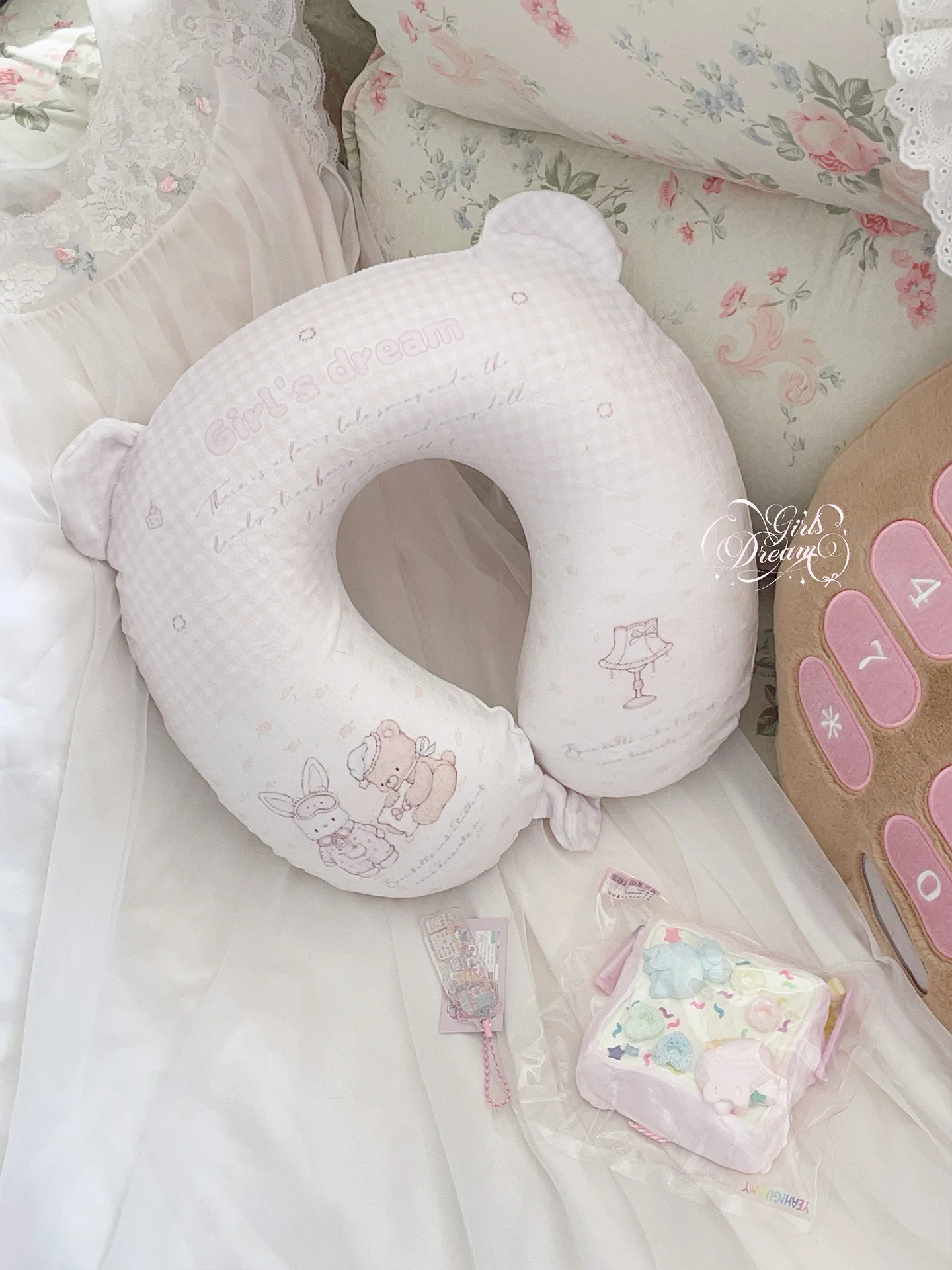 Girl's Dream Pink U-shaped Pillow - Image 5
