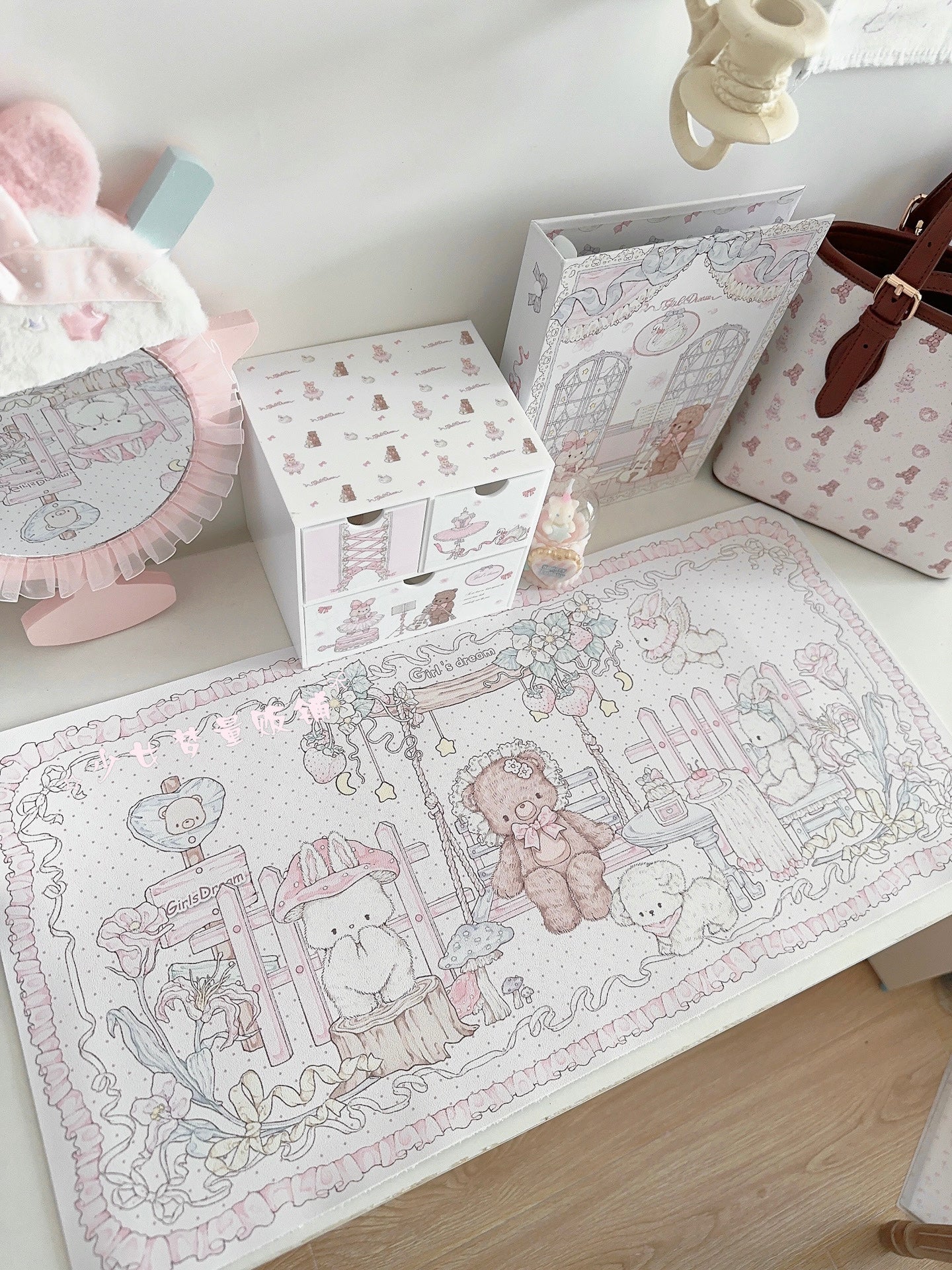 Girl's Dream Strawberry Tea Party Table Mat - Image 3