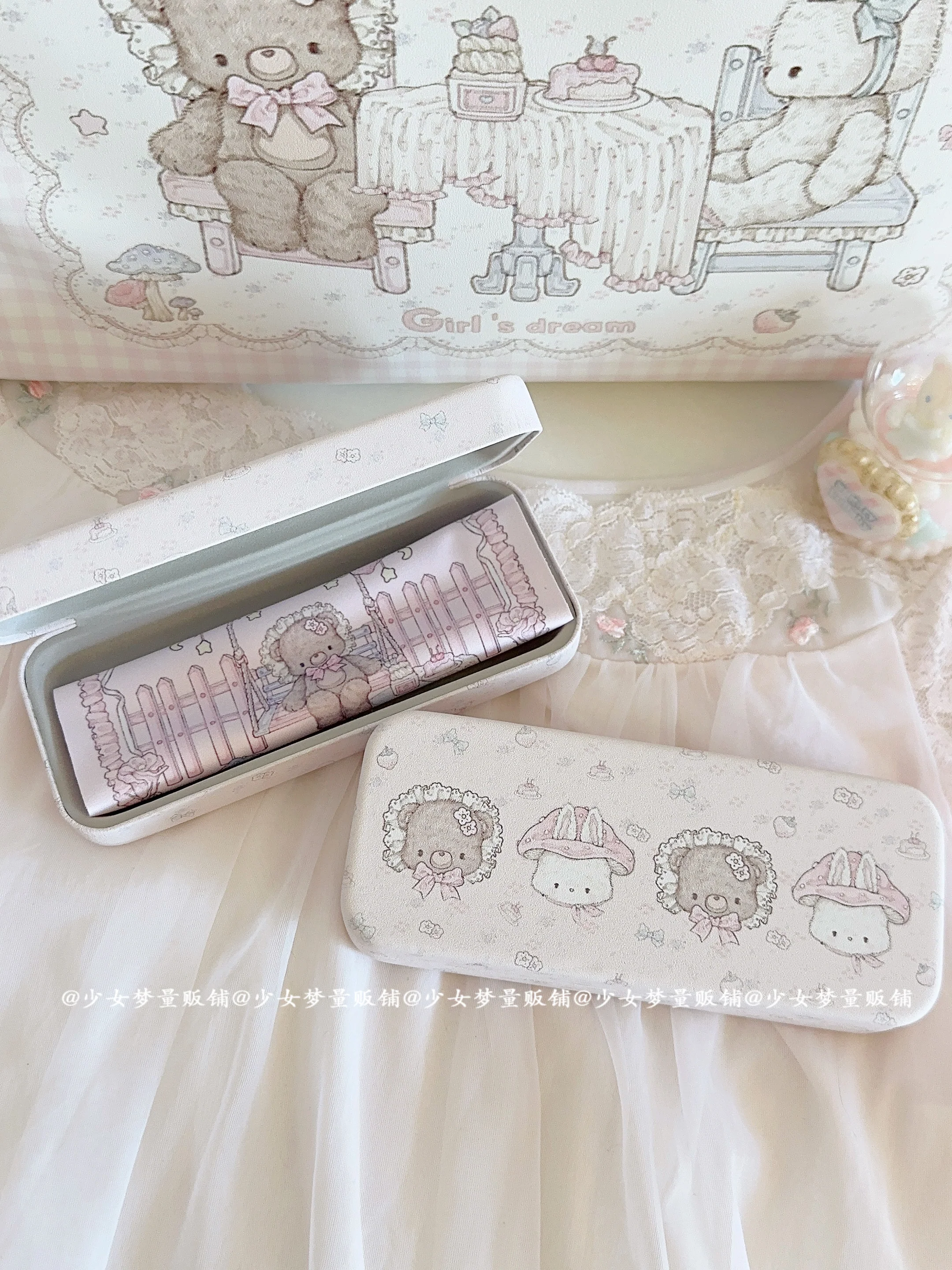 Girl's Dream Tea Party Glasses Case - Image 4
