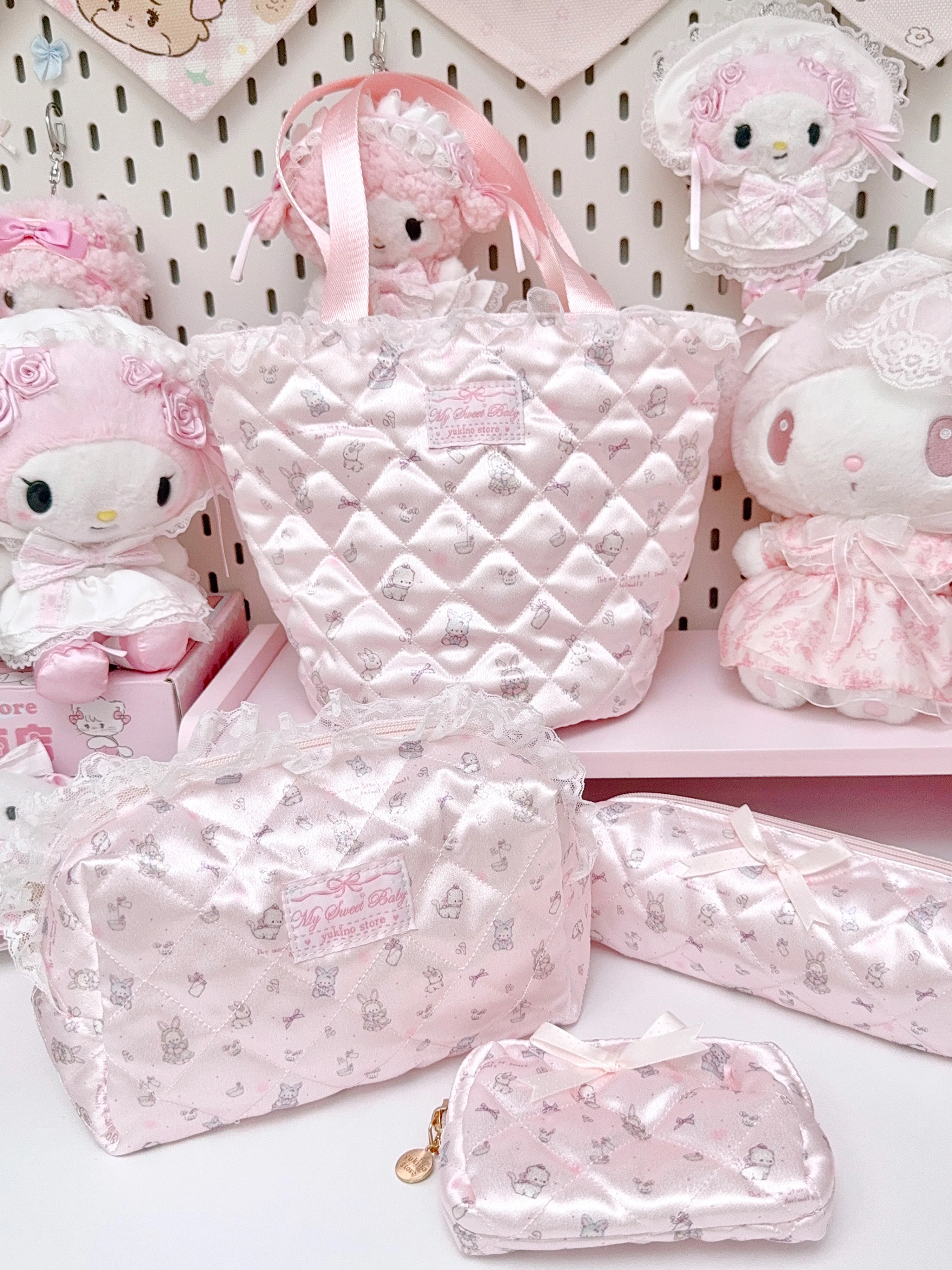 girly cute pink storage cosmetic bag - Image 10