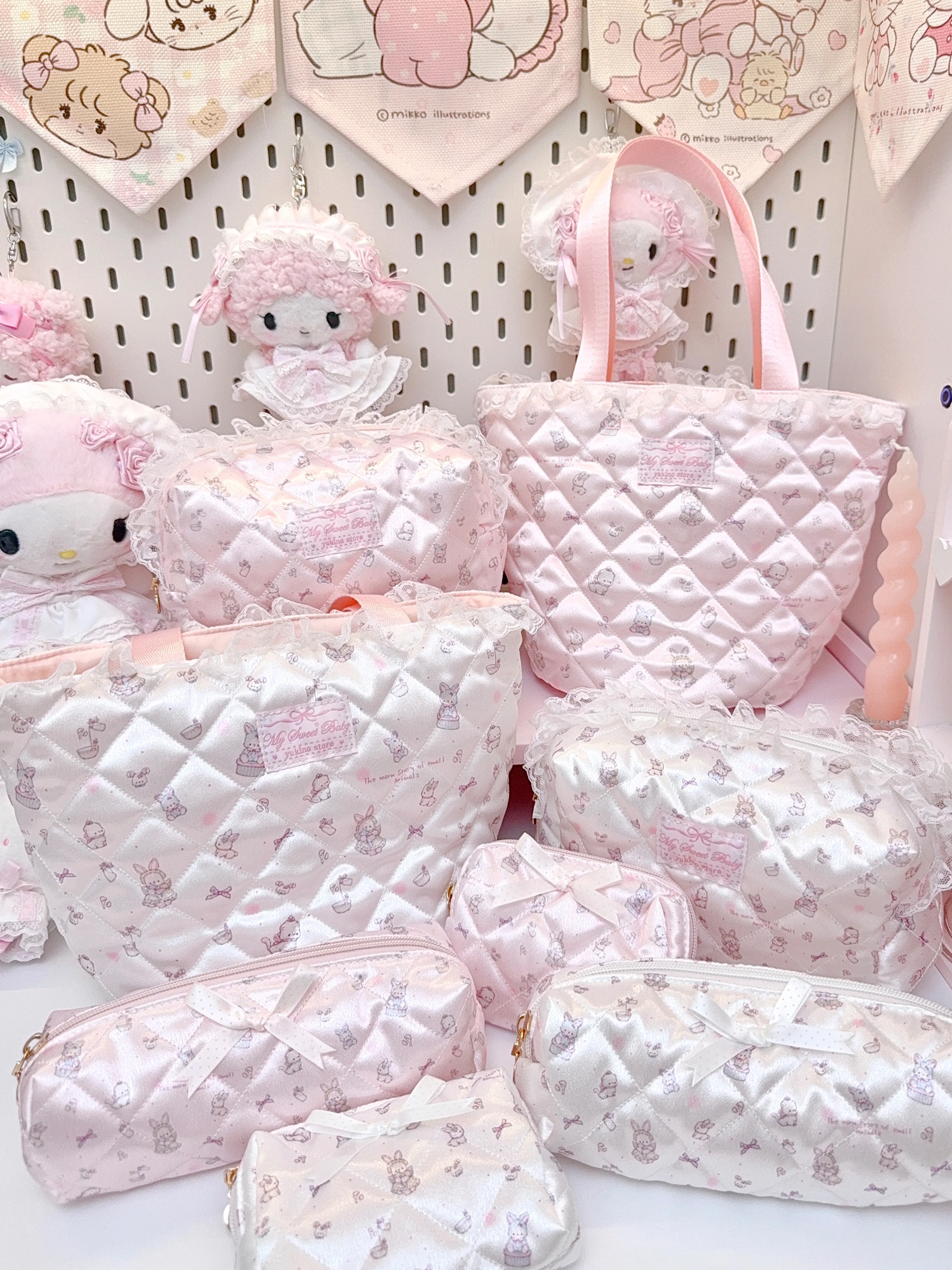 girly cute pink storage cosmetic bag - Image 8