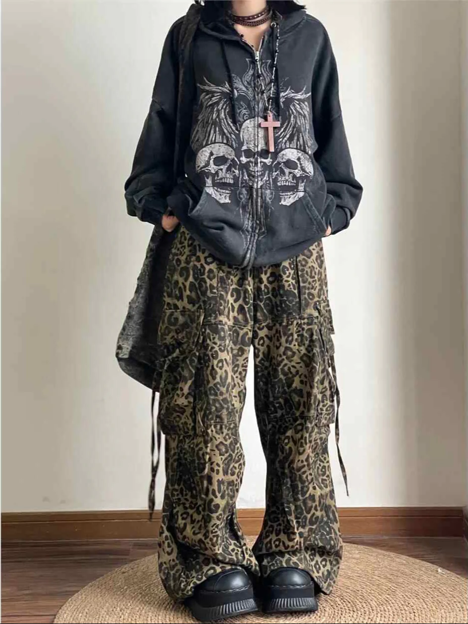 Gothic Skull Grunge Zip-up Hoodie - Image 3