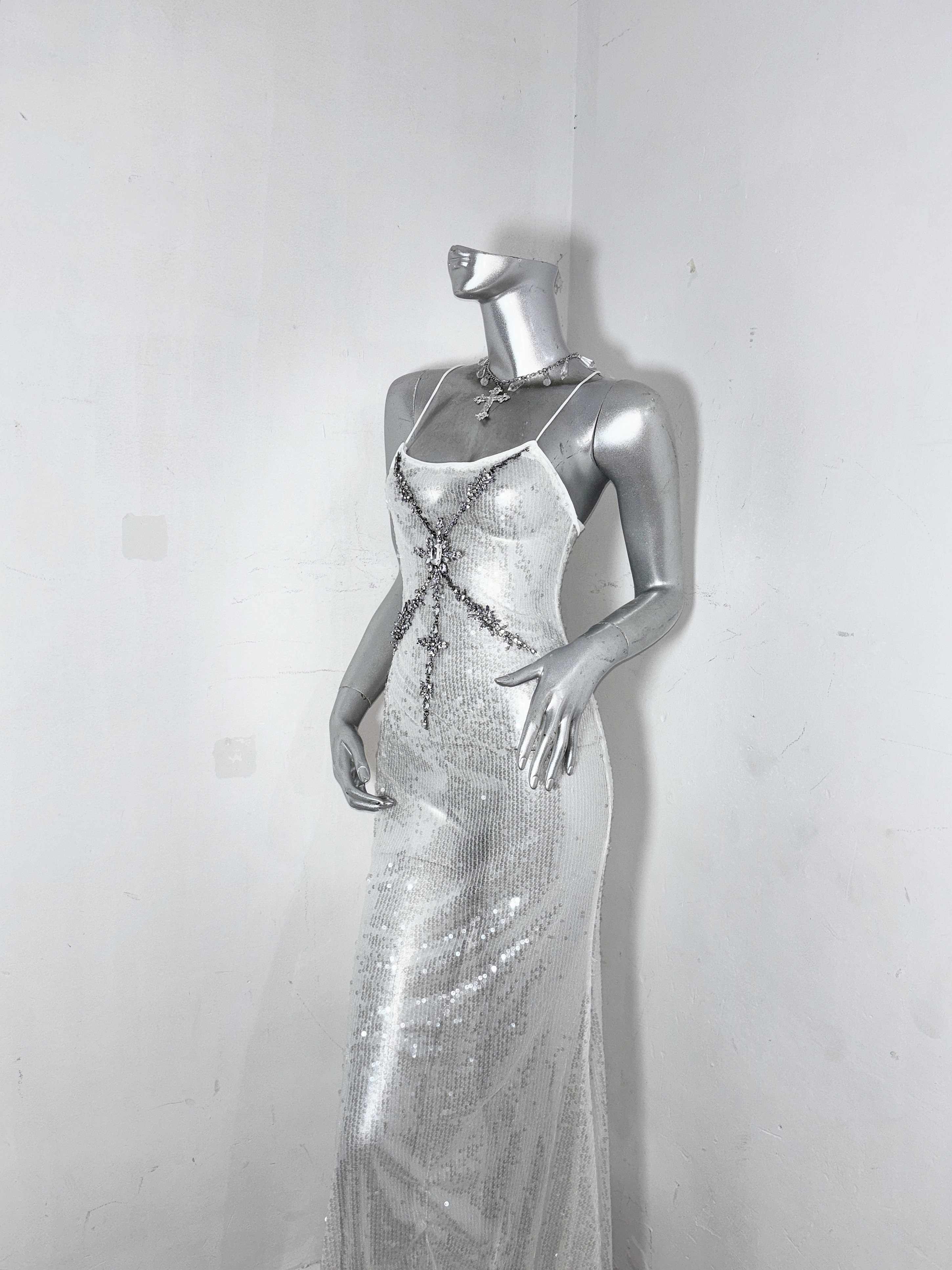 Gothic Sparkling Dress - Image 4