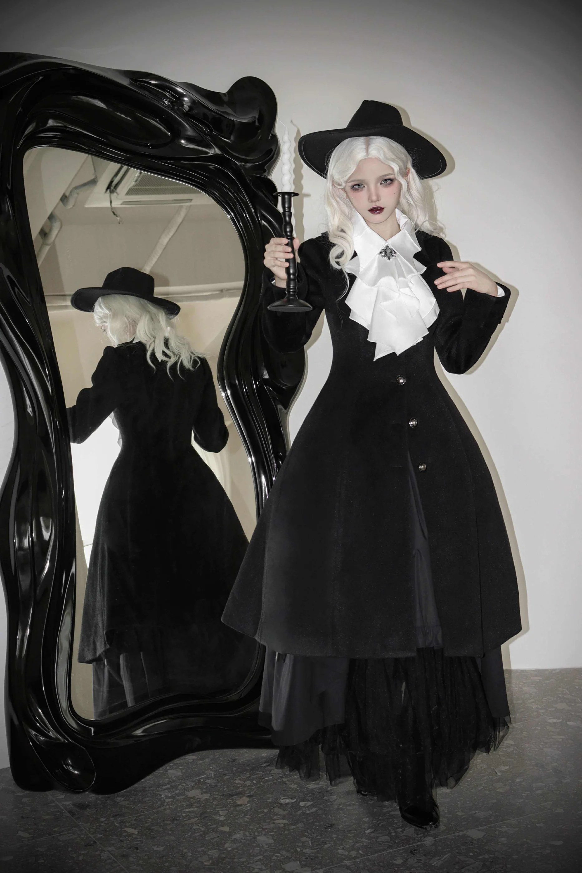 Gothic Wool Coat Suit - Image 16