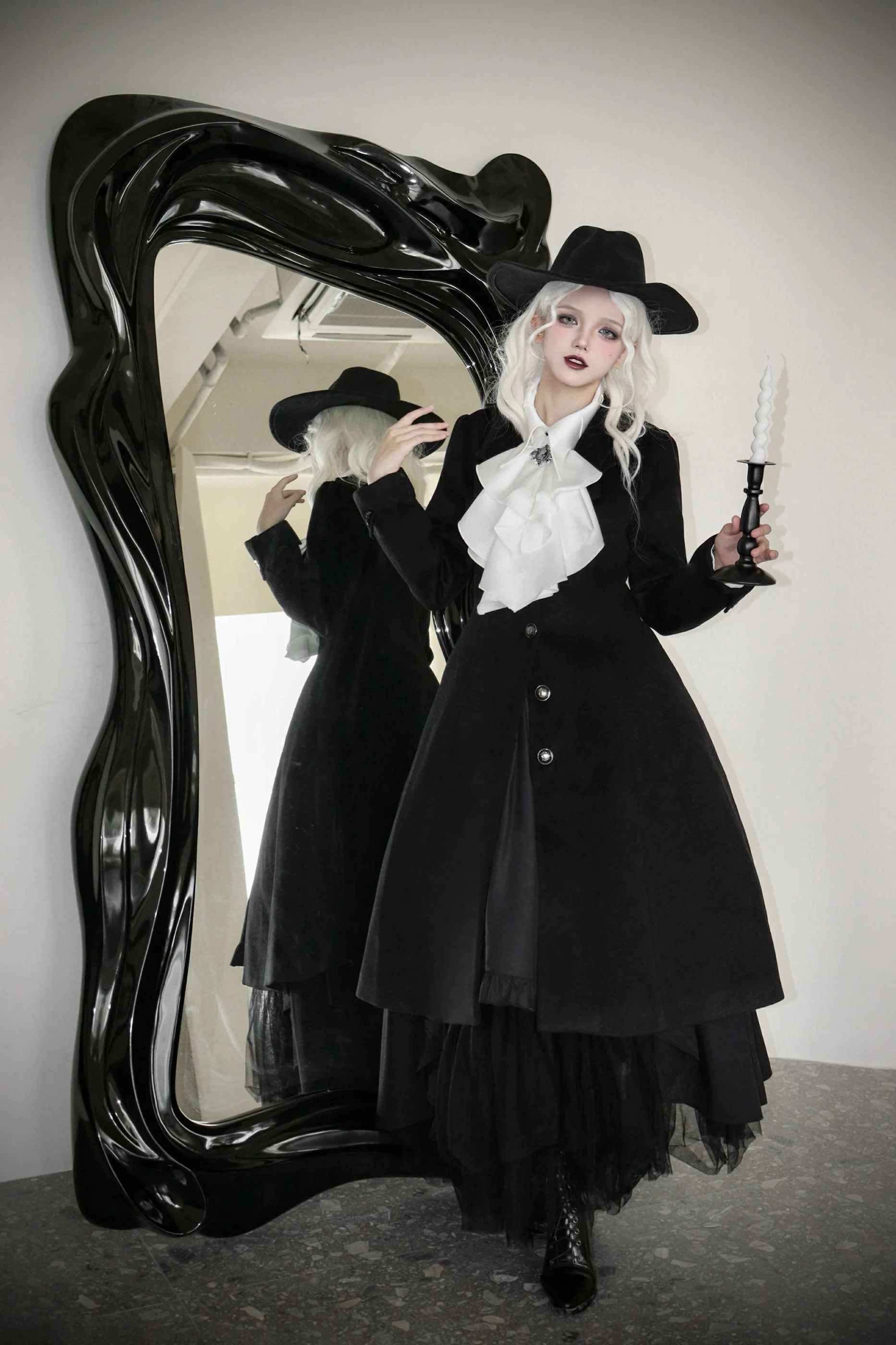 Gothic Wool Coat Suit - Image 17